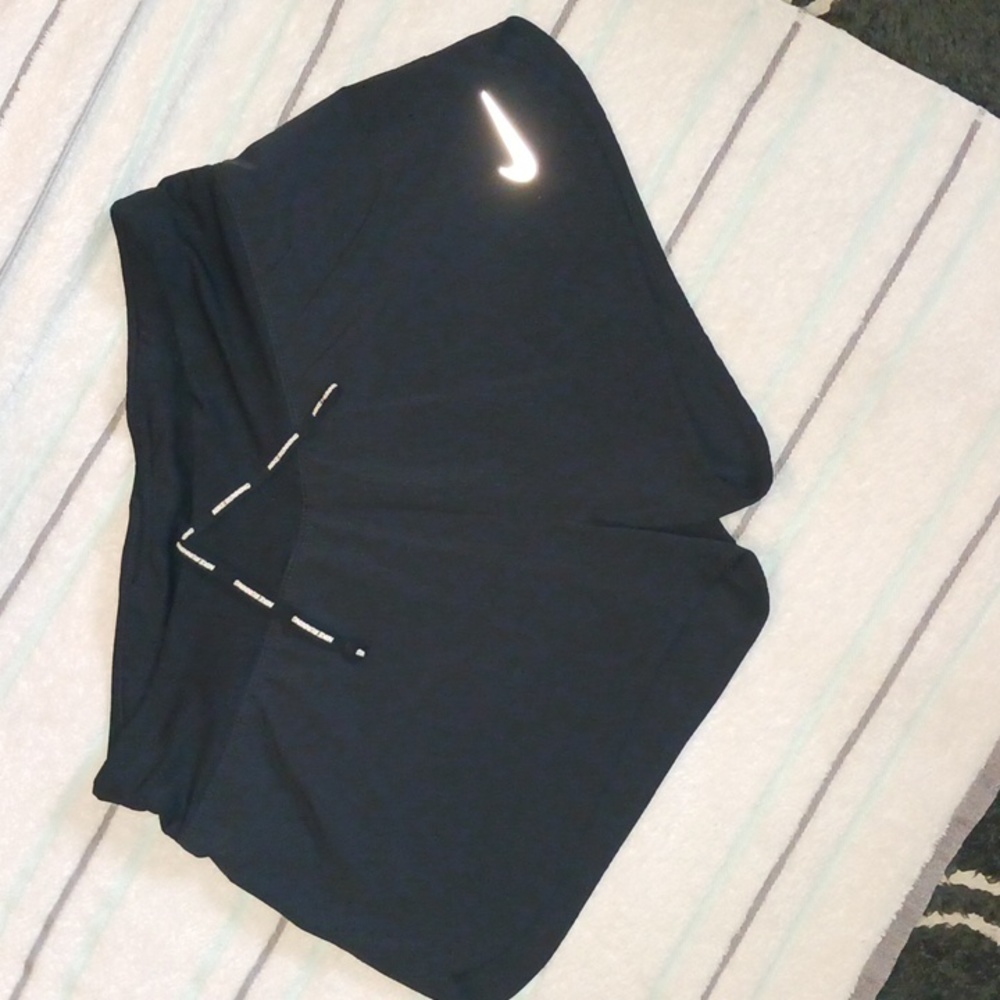 NIKE RUNNING SHORTS** BLACK
